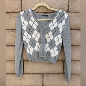 Brandy Melville Gray and White Argyle Cardigan